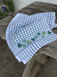 Poly-dri Jacquard Towel with Shamrock Design